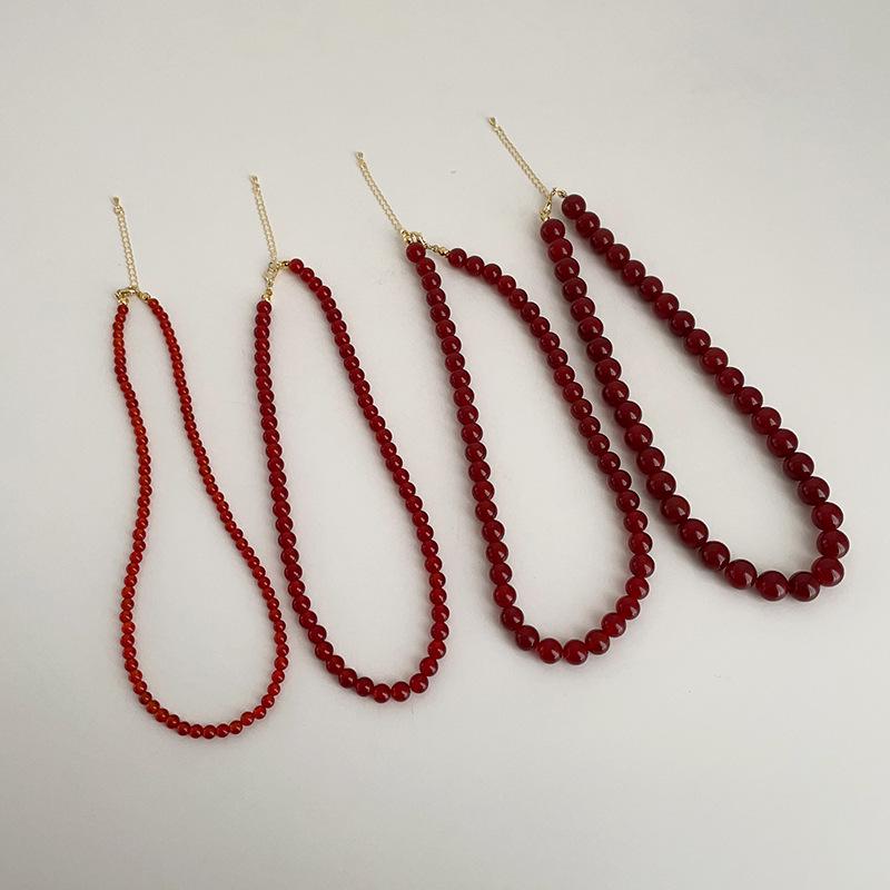Women's Elegant Red Agate Beaded Choker Necklace: Retro, Luxurious & Versatile Fashion Accessory