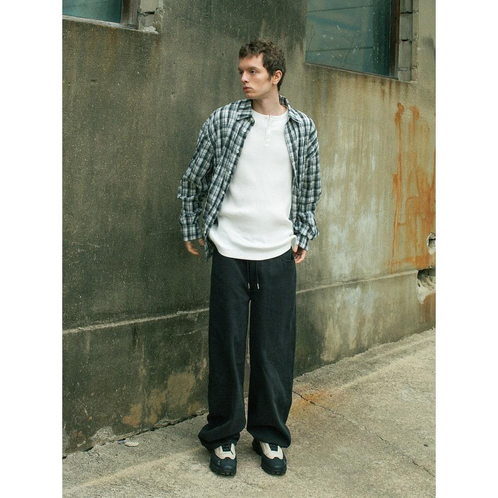 Saendeusaundeu Cachion Banding Pants Black