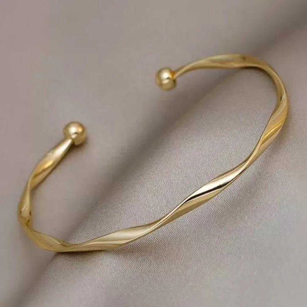 New Fashion Trend Unique Design Elegant Exquisite Twist Simple Bracelet Women Jewelry Wedding Party Premium Gift