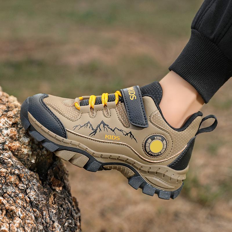 Boys' Thickened Non-Slip Warm Sneakers for Autumn & Winter - Outdoor Hiking Shoes for Middle & Big Kids