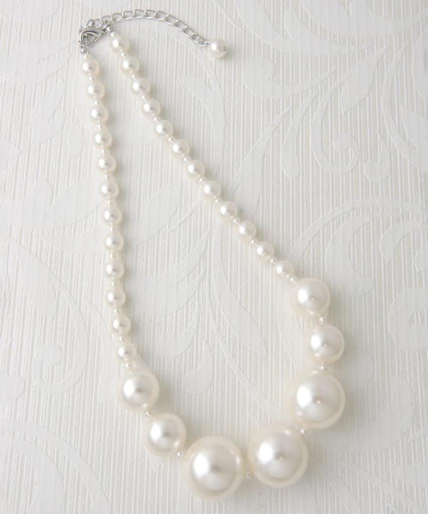 VINGTAINE Pearl Necklace, Gradient Line, Large Pearls, Elegant, for Occasions, Formal Occasions, Receptions, Parties, Weddings, GraduationEntrance