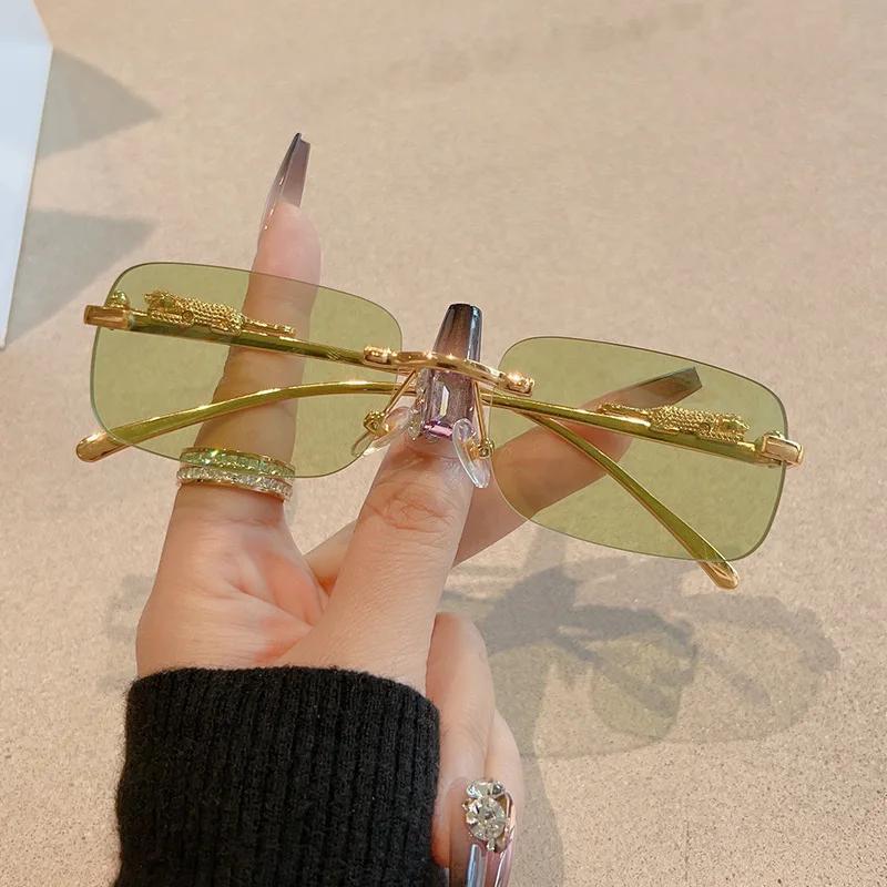 New Frameless Square Sunglasses Fashion Metal Sun Glasses Women Personalized Eyewear Outdoor Travel Gafas de sol