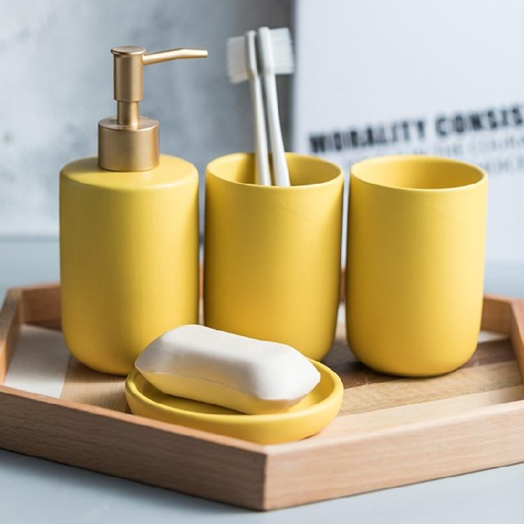4 Pezzi Dispenser Sapone Bottiglia Detersivo Bagno Porta Spazzolino Tazza Set Scaffale Lozione