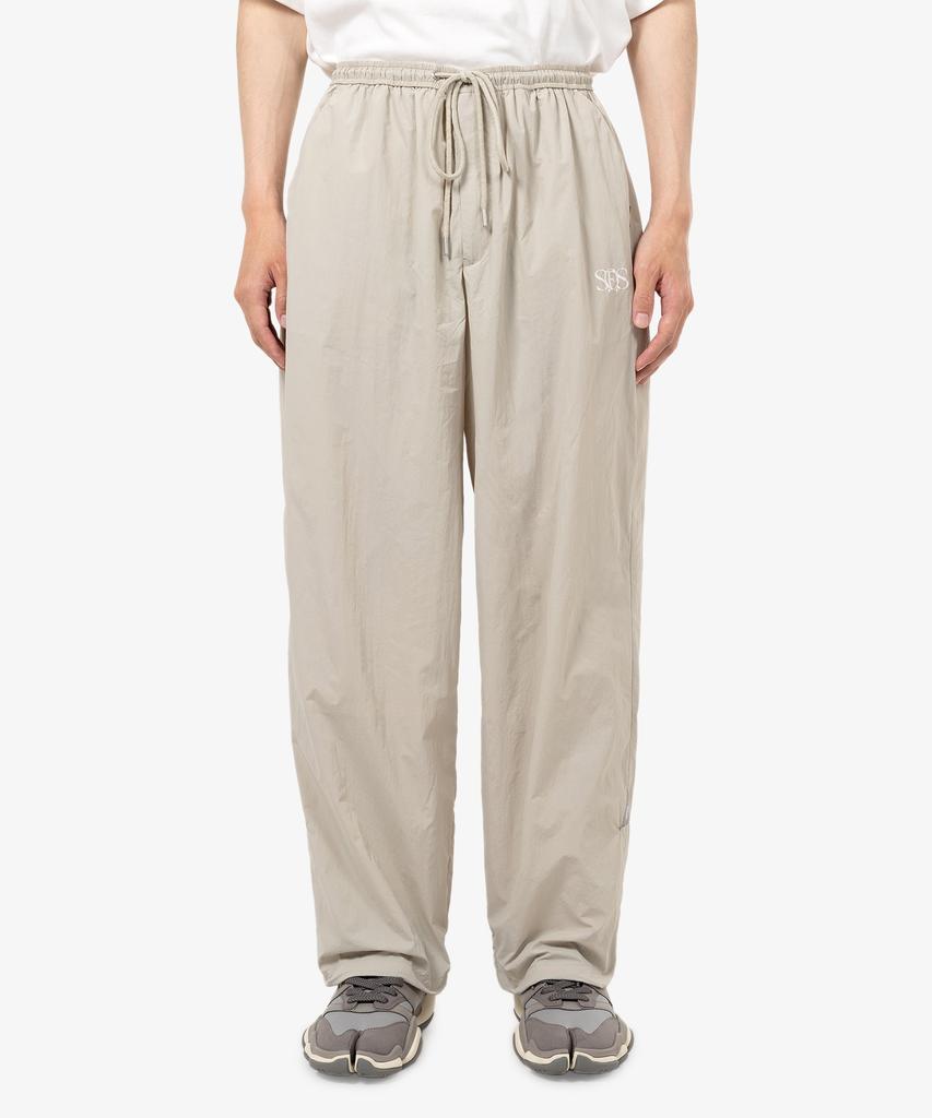 Saundeuobeuseonlaijeu Nylon Taffeta Pants Beige