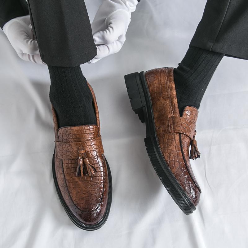 Men'S Dress Shoes Slip On Leather Formal Loafers Platform Social Business Shoes Men Tassel Office Party Leather Shoes Man Loafer