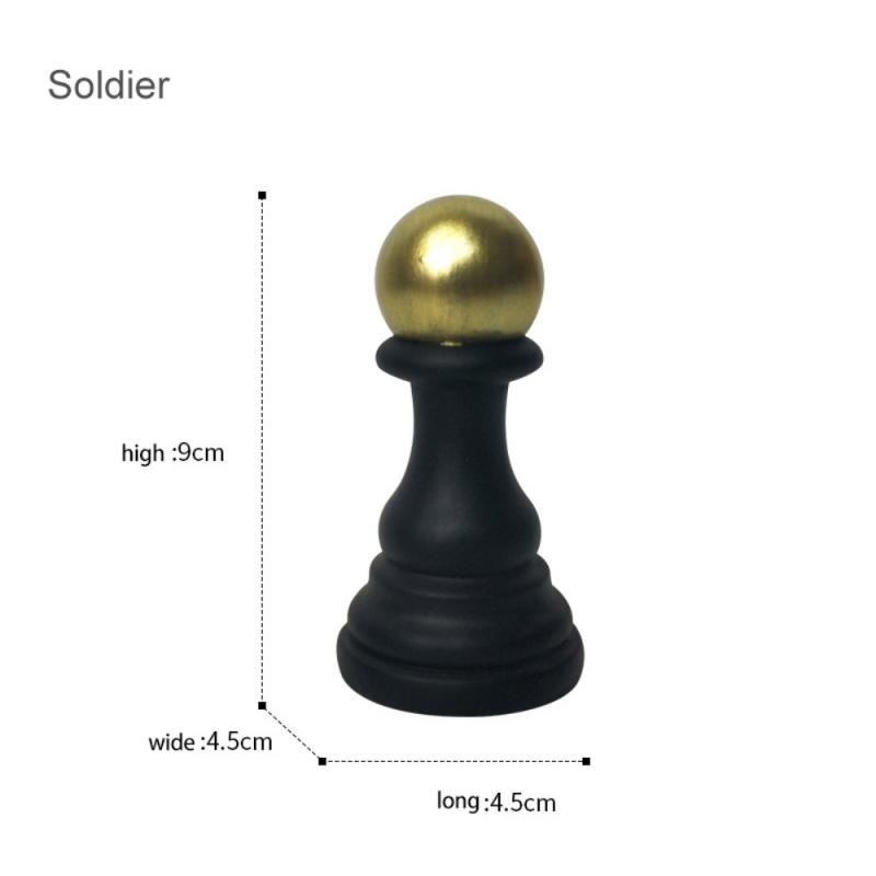 Creative Black And White Statue Chess Decor Piece Retro Resin Chess Figures Statue Office Home Ornament Gifts Chess Decoration