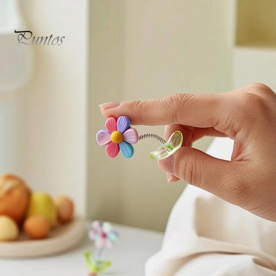 Car Aesthetic Decor 5Pcs Colorful Shaking Flower Decor, Resin Rainbow Sunflower Dashboard Ornament Cute for Teens with Non Slip Pad, Wobble