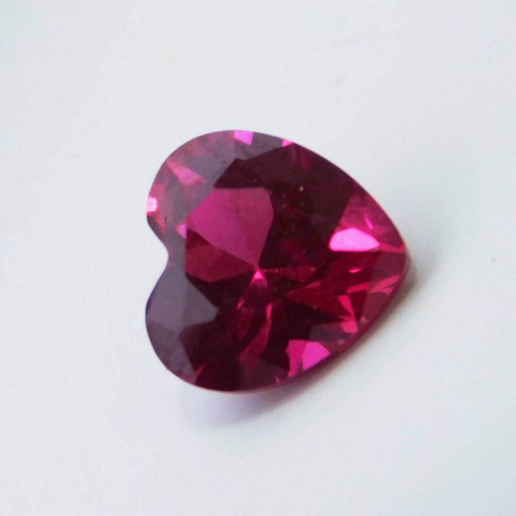 Natural Pink Ruby Loose Gemstone Most Demandable 1.00 Ct Heart Cut for Jewelry Making and Crafts