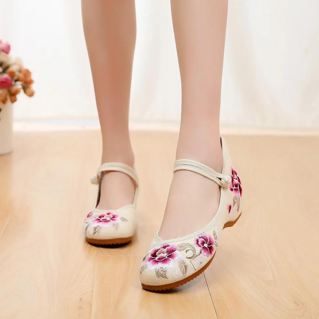 Mode Vintage Femme Chaussures en Tissu Élégant Style Ethnique Décontracté Broderie Streetwear Style Chinois Chaussures Femme Été