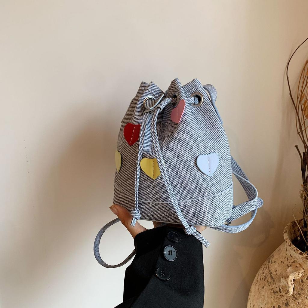 Cute peach heart small bag women's 2025 new trendy fashion mini bucket bag summer versatile shoulder messenger bag