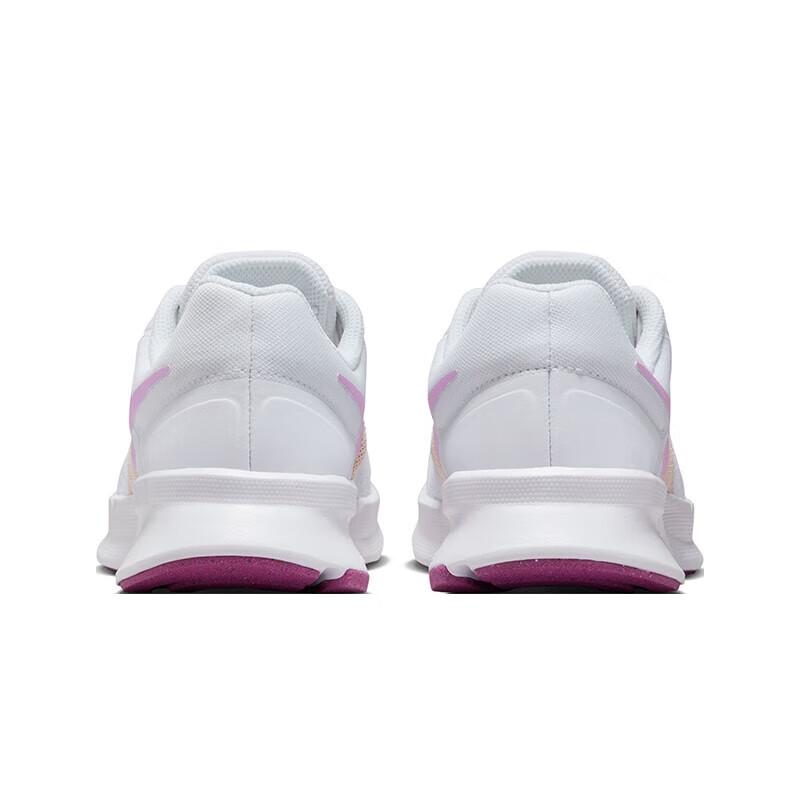 Nike Women's Run Swift 3 Running Shoes
