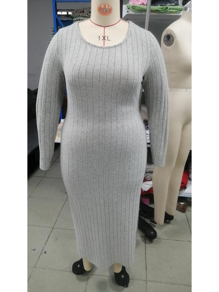2025 Autumn/Winter Bestseller: European and American Women's Long-Sleeved Round Neck Slit Knit Dress.