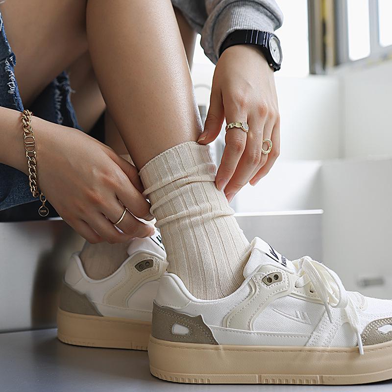 Women's Japanese Style Mid-Calf Double-Needle Combed Cotton Socks - Autumn/Winter Breathable Versatile Solid Color