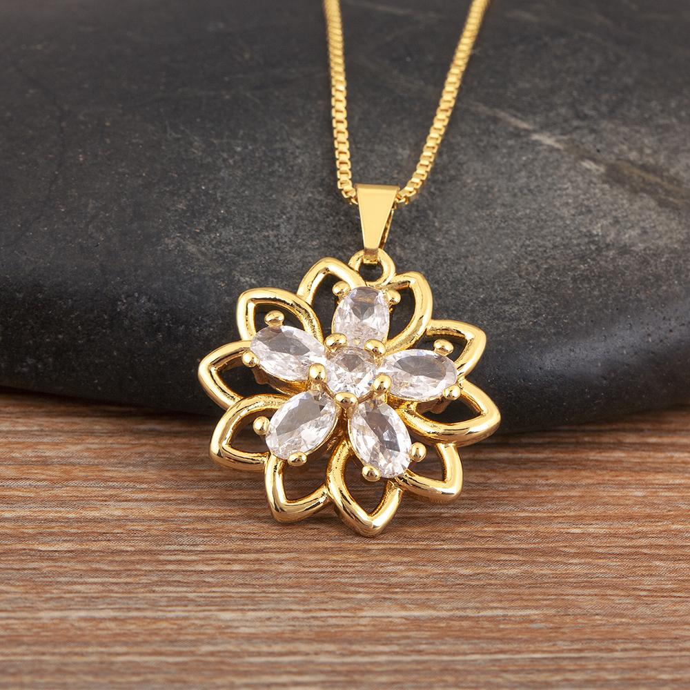 Nidin Light Luxury Heart/Flower Shape Elegant Aesthetic Charm Pendant Necklace For Women Men Birthday Party Jewelry Accessories