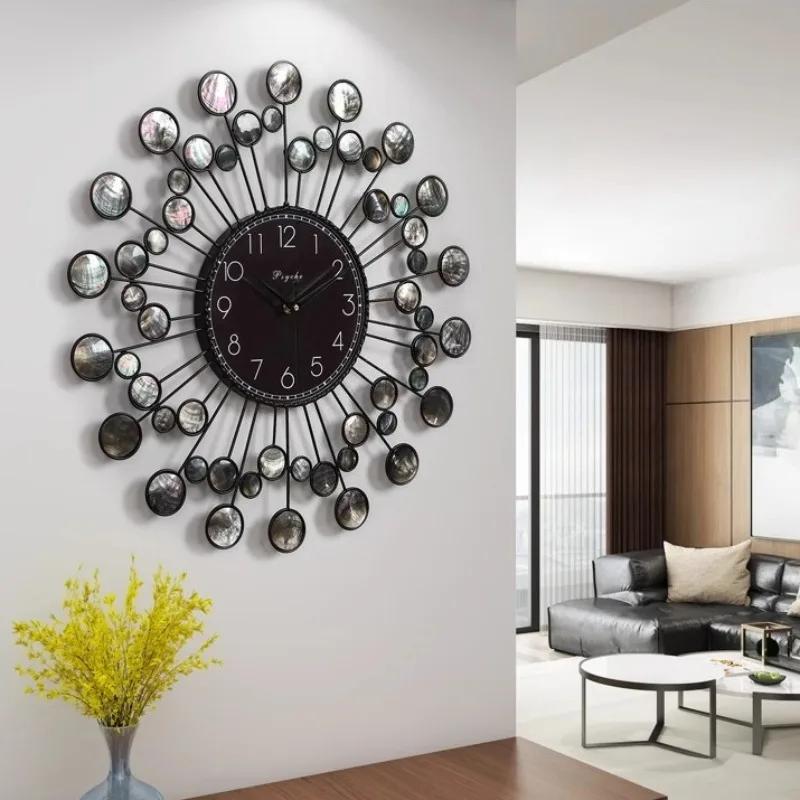 Luxury Shell Wall Clock Nordic Fashion Creative Wall Clocks Household Modern Simple Silent Clock Living Room Decorations