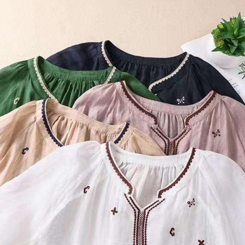 New Embroidered Retro Medium-sleeved Shirt Loose Temperament Casual Top