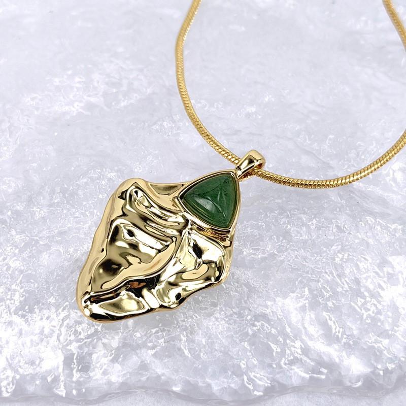 Geometric Waterdrop Pendant Necklace With Natural Green Aventurine Stone Copper Base Electroplated Gold Bamboo Chain Daily