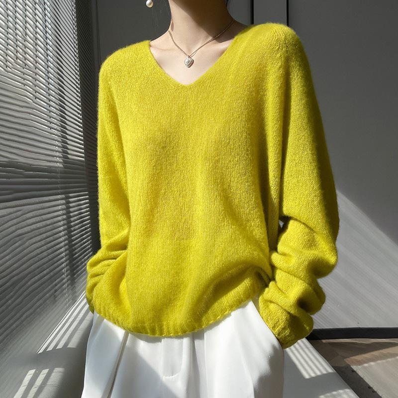 Seamlessly Integrated Mulberry Silk Cashmere V-Neck