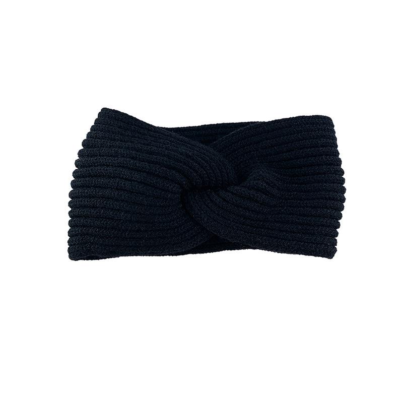 Retro Woolen Criss-Cross Headband: Knitted Wide-Brimmed Hairband, Sweet & Versatile Mori Girl Style.
