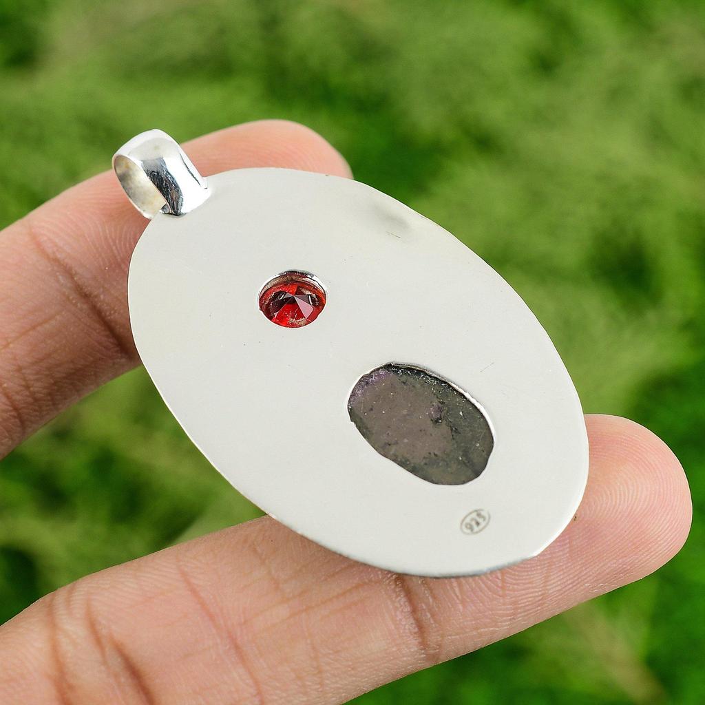 925 Sterling Silver Oval Ruby Zoisite Gemstone Mozambique Garnet Pendant Jewelry