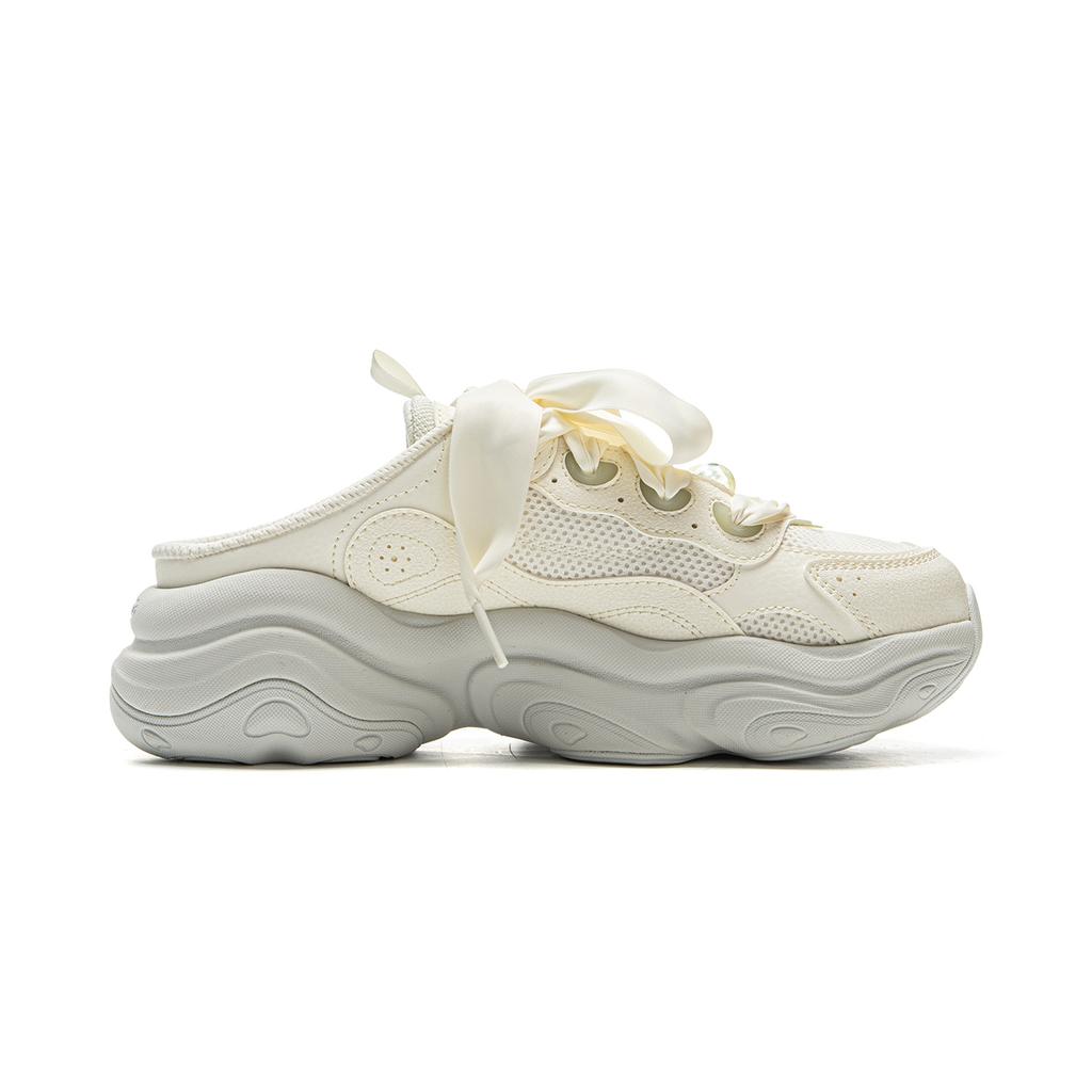 Li Ning Honey MULE Closed Toe Slippers Women's Beige AGLV090-3