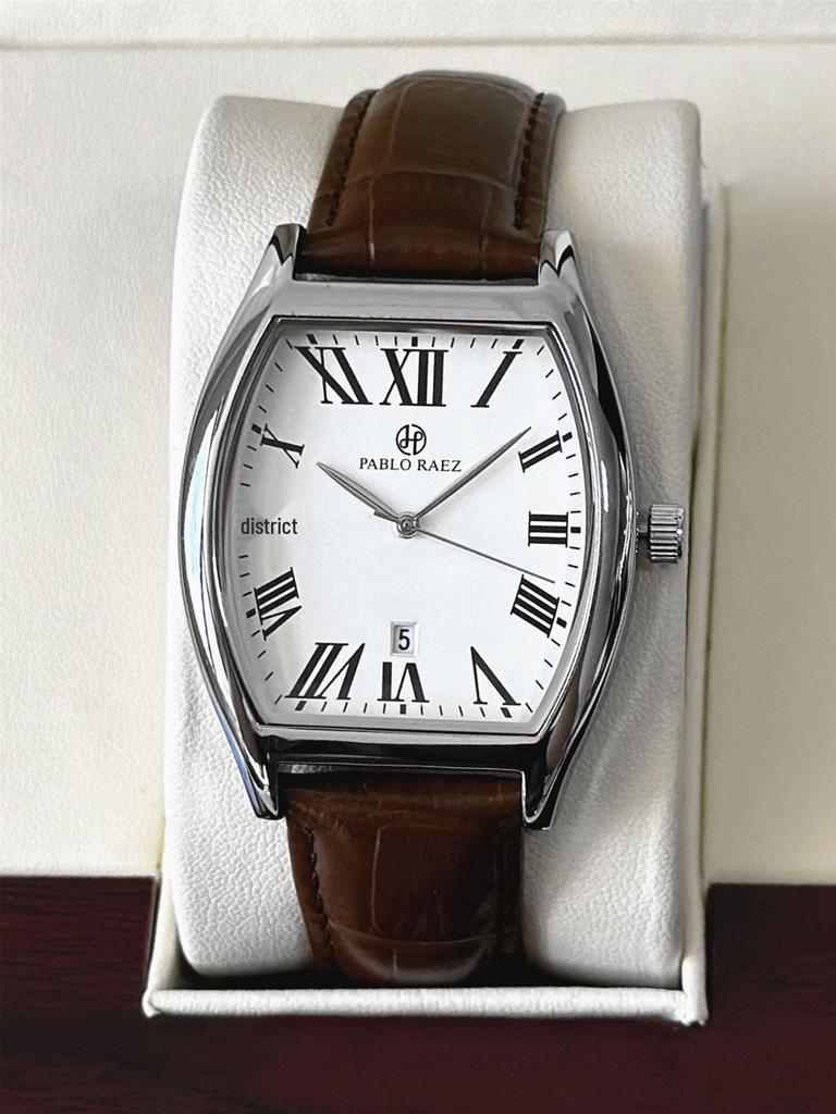 Pablo Raez Barrel Watch: Waterproof Leather Strap, Calendar, Casual Men's Style.
