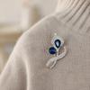 Elegant Brooch Pin Women Rhinestone Flower Pin, Sparkling Floral Lapel Daily Wear Jewelry Decorative Accessory for Coats Dresses Suits Vintage Badge