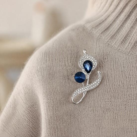 Elegant Brooch Pin Women Rhinestone Flower Pin, Sparkling Floral Lapel Daily Wear Jewelry Decorative Accessory for Coats Dresses Suits Vintage Badge