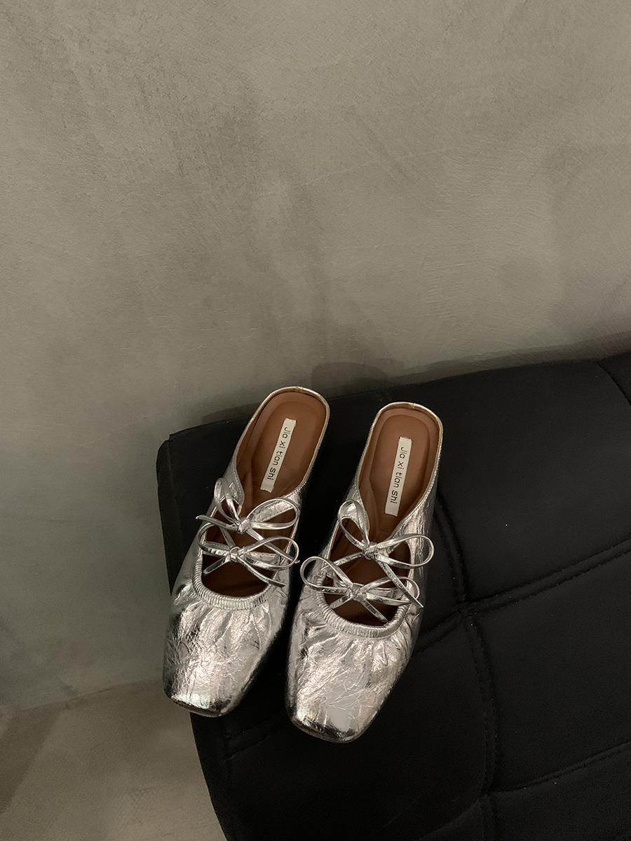 

Внутренняя часть, увеличивающая рост бантом серебристого цвета, сумка на голову, полуперетягивающая женская обувь, модная верхняя одежда 2025 года, новые летние сандалии Мэри Джейн 40 серебряный