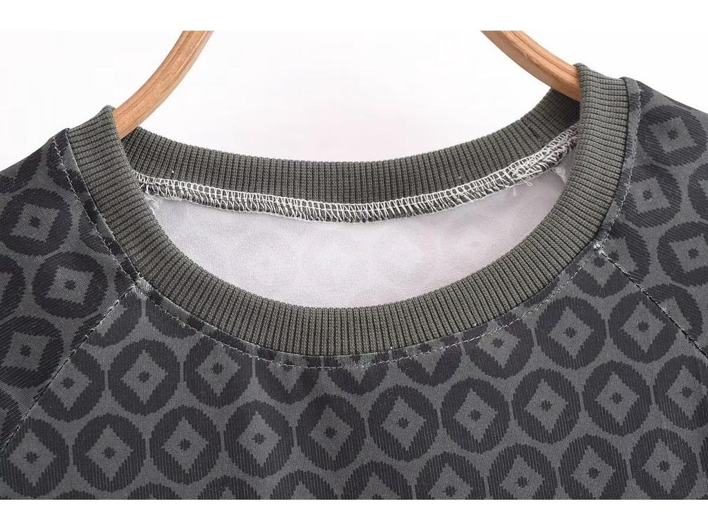 Spring 2025 Slim-Fit Lightweight Women's T-Shirt & Pants - European American Style