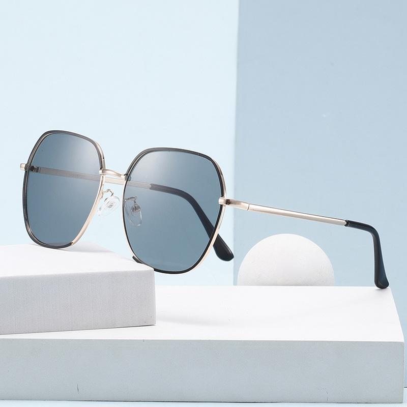 New Internet celebrity fashion sunglasses sunglasses, trendy personalized UV glasses
