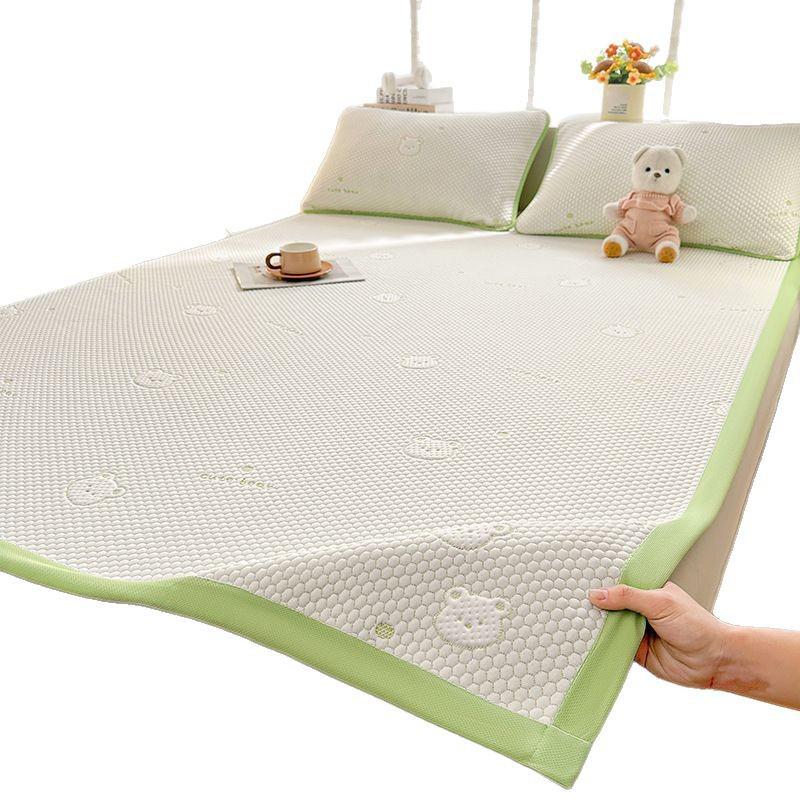 Summer Cool Ice Silk Mattress Topper: Soft, Cooling Bed Sheet for Air Conditioning Comfort