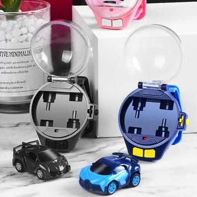 1 Set Umweltfreundliche Cartoon Form Unterhaltung Schöne 2,4 GHz Uhr Fernbedienung Rennwagen Spielzeug Junge Geschenk Mini RC