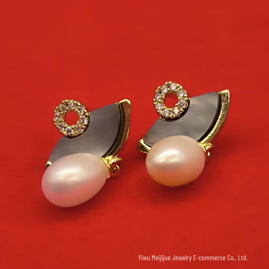 Korean-Style Pearl Rabbit Ear Stud Earrings - Trendy, Versatile Fashion Accessories
