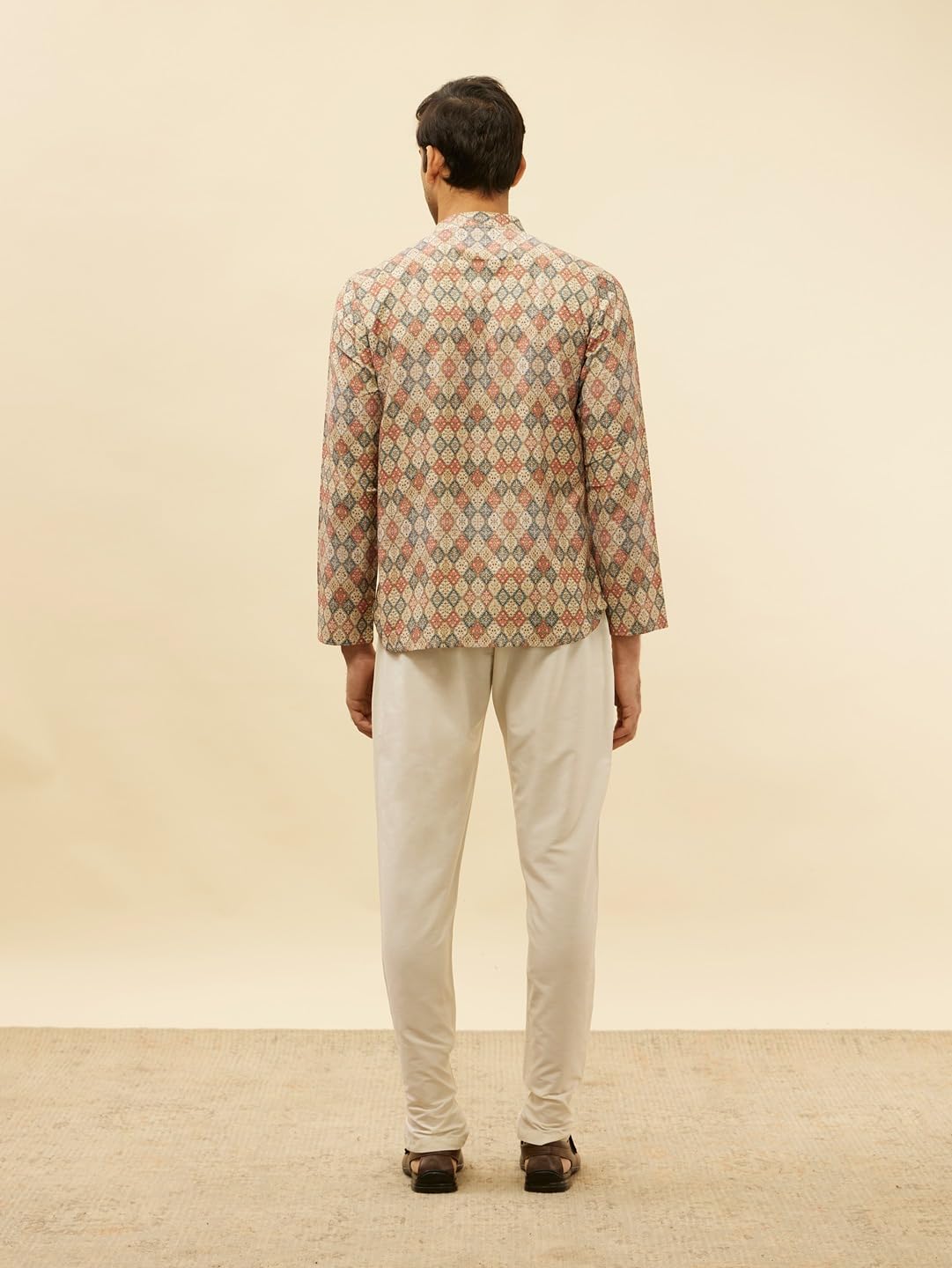 Manyavar Mens Beige Blended Viscose Printed Short Kurtas XL бежевый