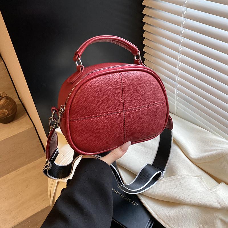 Trendy Women's Korean Style Crossbody Bag Fashionable Round Handbag In Multiple Colors