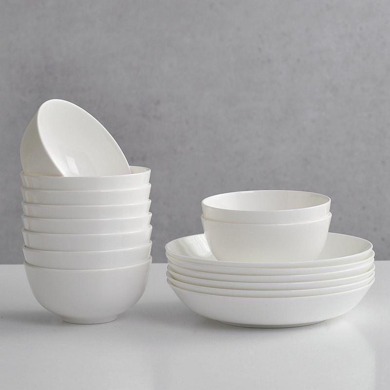 6-piece White Porcelain Deep Dinner Plate Set, 6-inch