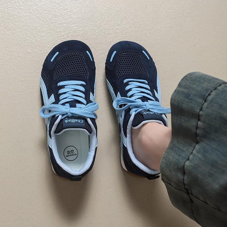 Internet celebrity moral training shoes women's 2025 new summer and autumn thick-soled mesh breathable sports little white shoes casual Forrest Gump s