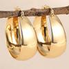 Huitan Goldfarbene Große Creolen Ohrringe für Damen Luxuriös Elegant Lady Party Charmante Metall-Accessoires Trendiger Schmuck für Hochzeit