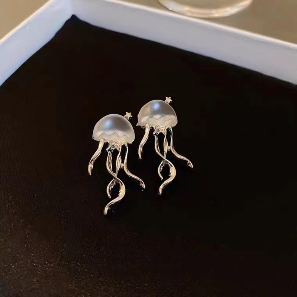 Fashion Creative Sliver Color Frosted Deep-sea Jellyfish Star Piercing Stud Earrings for Women Korean Personality Jewelry Gifts
