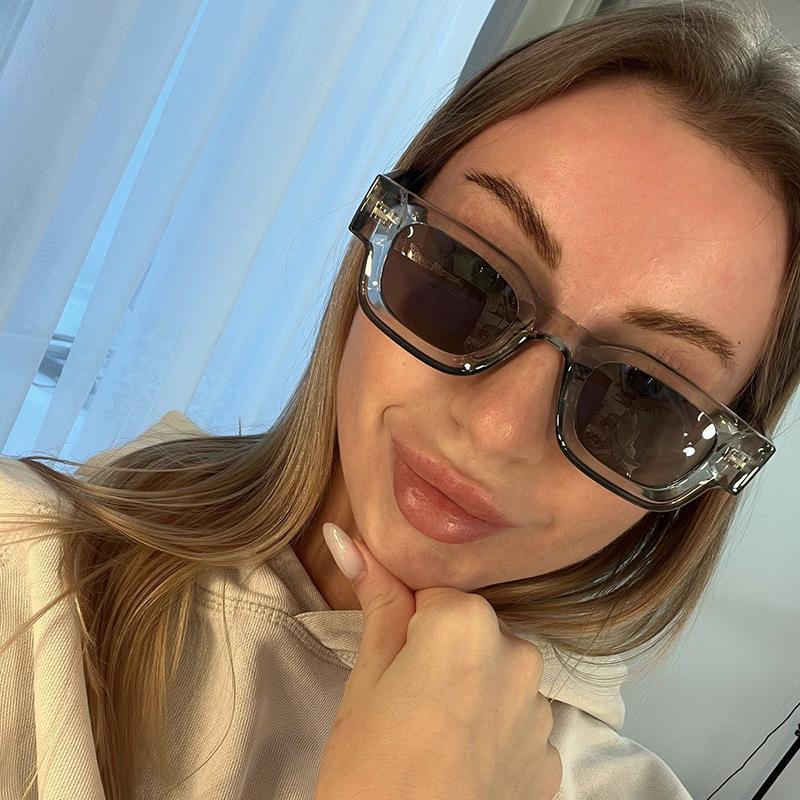 New Square Sunglasses Men Women Vintage Luxury Designer Sun Glasses UV400 Protection Outdoor Leisure Gafas De Sol