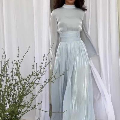 "Autumn French Round Neck Pleated Dress - Light Luxury Style"