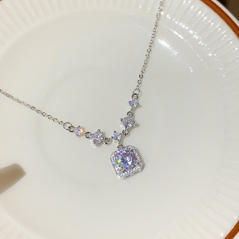 S925 Silver Zircon Clavicle Necklace with Sugar Cube Pendant - Luxury Jewelry for Girls