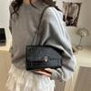 Handbag New Simple 2025 Spring and Summer Retro Messenger Bag Casual Temperament One Shoulder Premium Small Square Bag