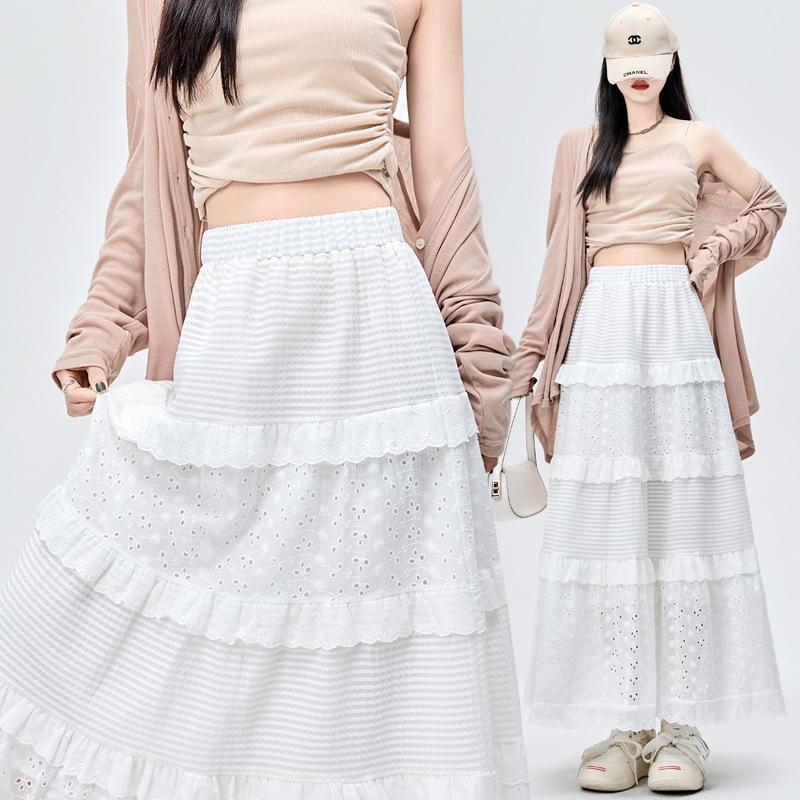 2024 Frühling Damen High-Waist Weiß A-Linien Kuchenrock mit floralem Spitzendesign