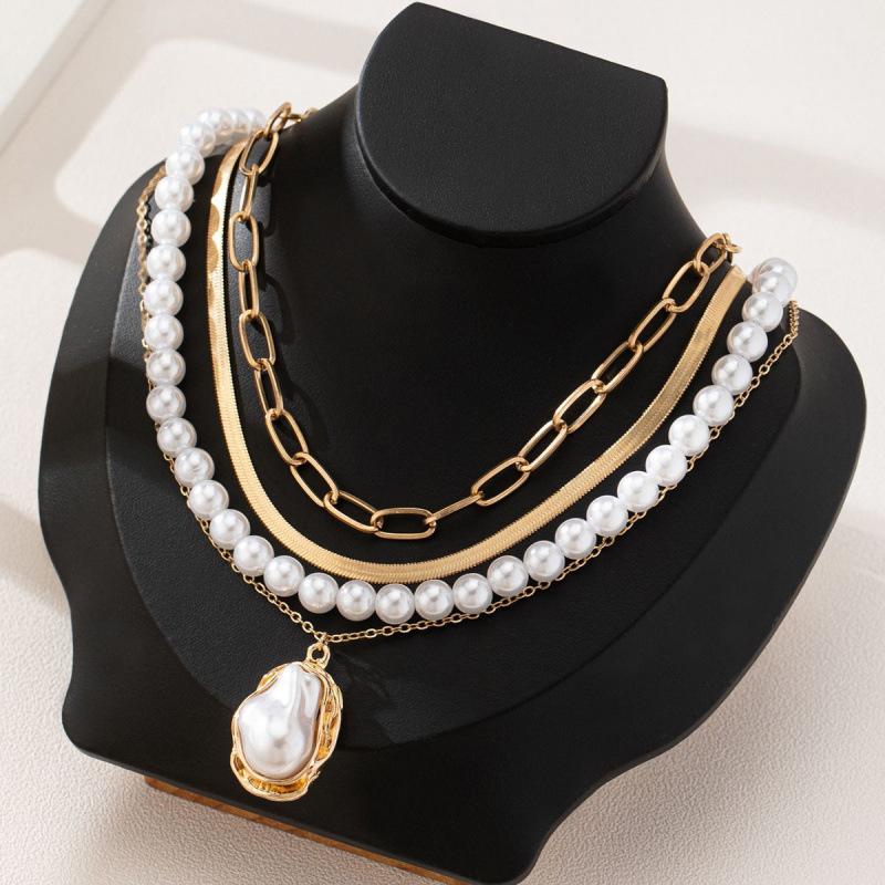 Elegant Baroque Pearl Multi-layer Clavicle Necklace – Women's Fashionable Snake Bone Chain