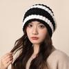 Pile hats autumn and winter lazy wind color matching coarse knitted wool hats women's cold hats men's big head circumference showing small face 