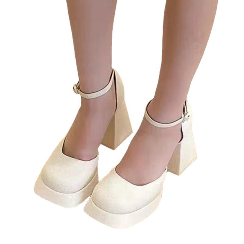 Yu Shuxin, the same 2025 new thick-soled thick-heeled high-heeled one-word strap single shoes, women's hollow and versatile Mary Jane shoes