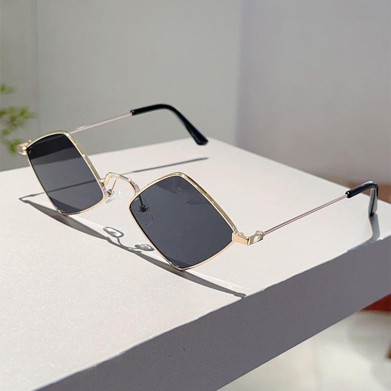 Rhombic Shape Sunglasses New Fashion Vintage Gradient Outdoor Casual Shades Trendy Luxury Brand Design Decor Sun Glasses