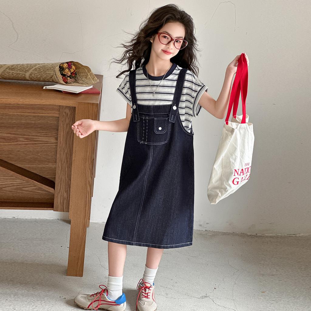 Girls' Cowboy Strap Skirt Set 2026 Summer Korean Edition Striped Short Sleeve Two Piece Set Girls' Casual Dress
